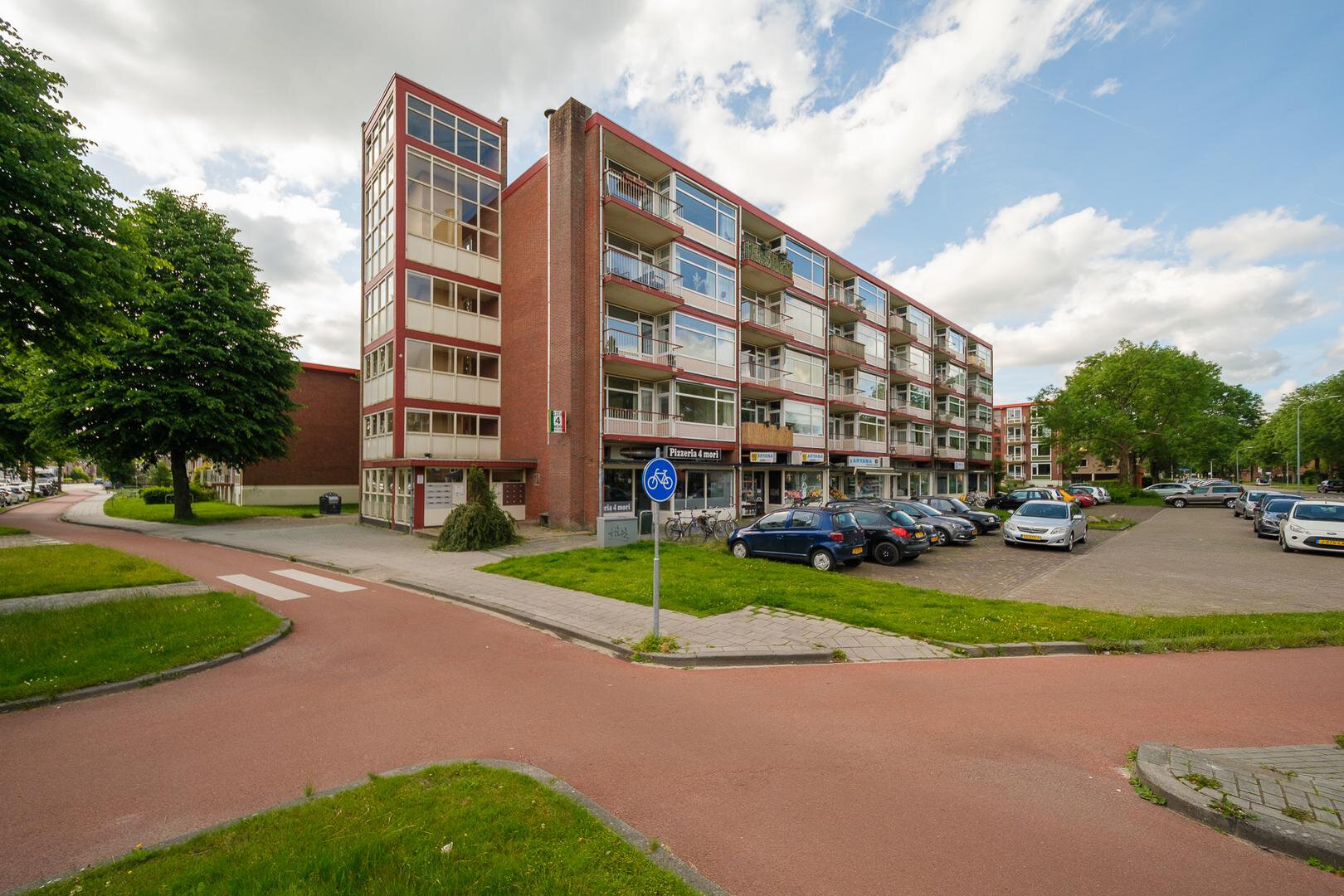 Mr. P.J. Troelstralaan 267 ASSEN Mr. P.J. Troelstralaan 267 ASSEN
