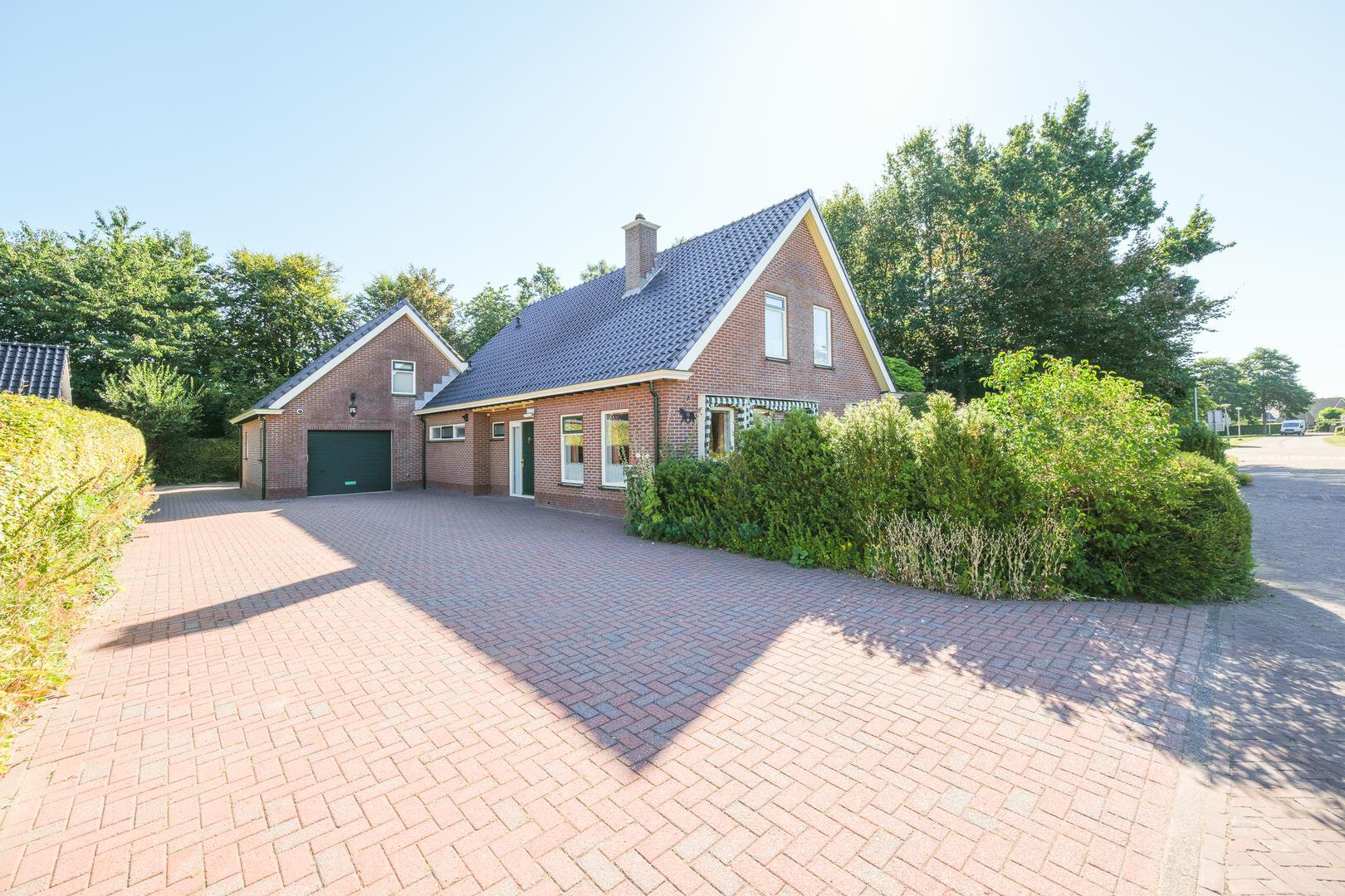 Taeckemalaan 35 UITHUIZEN Taeckemalaan 35 UITHUIZEN