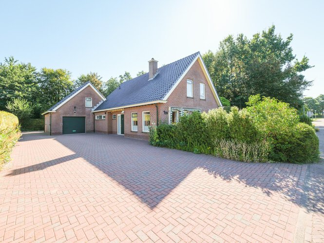 Taeckemalaan 35 UITHUIZEN Taeckemalaan 35 UITHUIZEN
